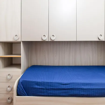 Domus Lala Apartamento Nápoles